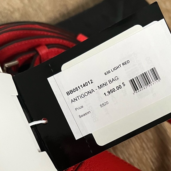 Givenchy Ladies Grained Leather Mini Antigona Bag In Light Red New With Tags - Picture 5 of 6